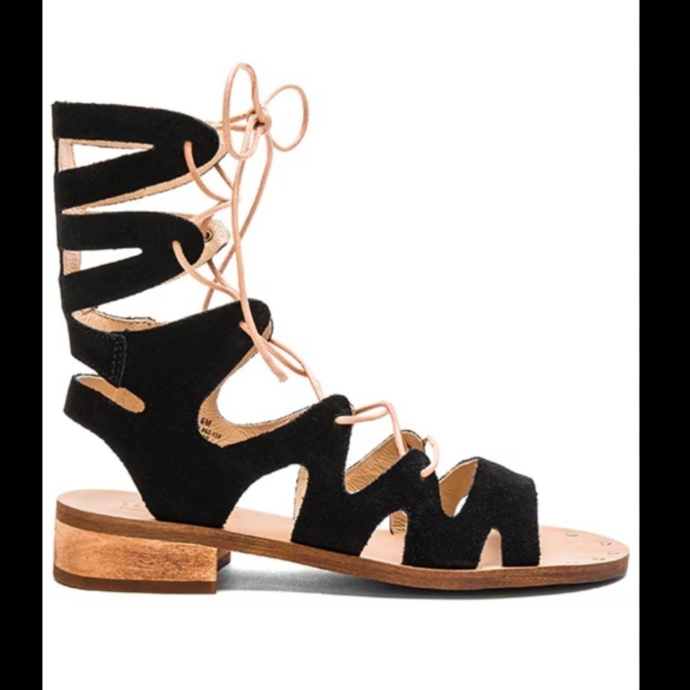 Latigo Rapper Gladiator Style Sandal